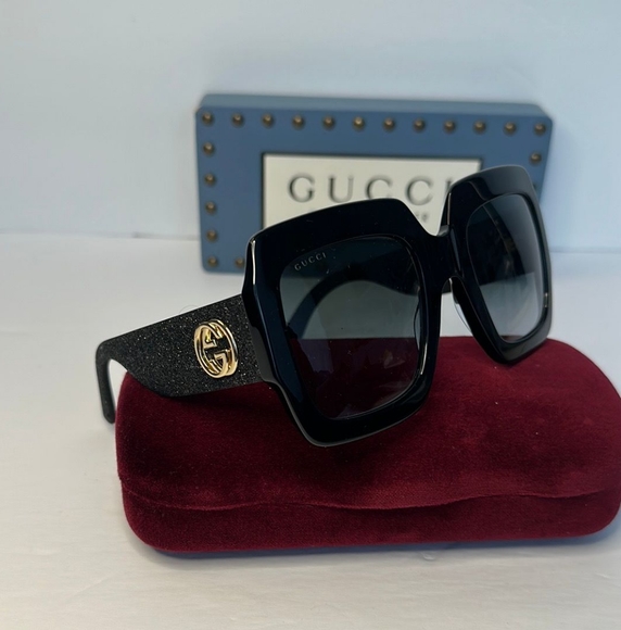 💯 - Authentic New Gucci sunglasses Urban GG0102S 001 - Picture 3 of 13